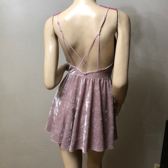 BEAUTIFUL ROSE & GRAY VELVET ROMPER WITH GLITTERS - Picture 5 of 7